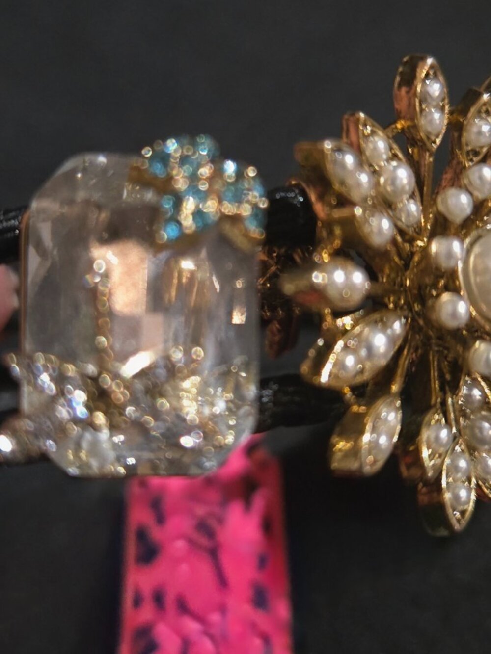 Betsey Johnson New With Tags (NWT) Floral Crystal Magnetic Cord Bracelet - Picture 8 of 9